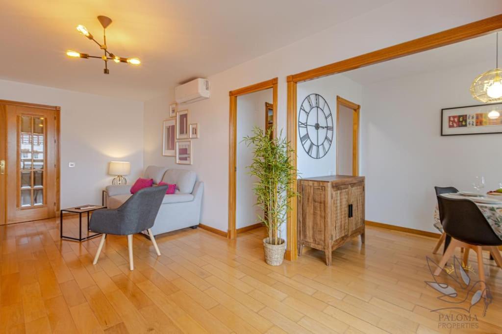 Beautiful With Sea Views Appartement *